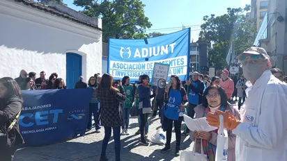 adiunt1