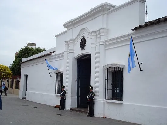 frente-de-la-casa-historica