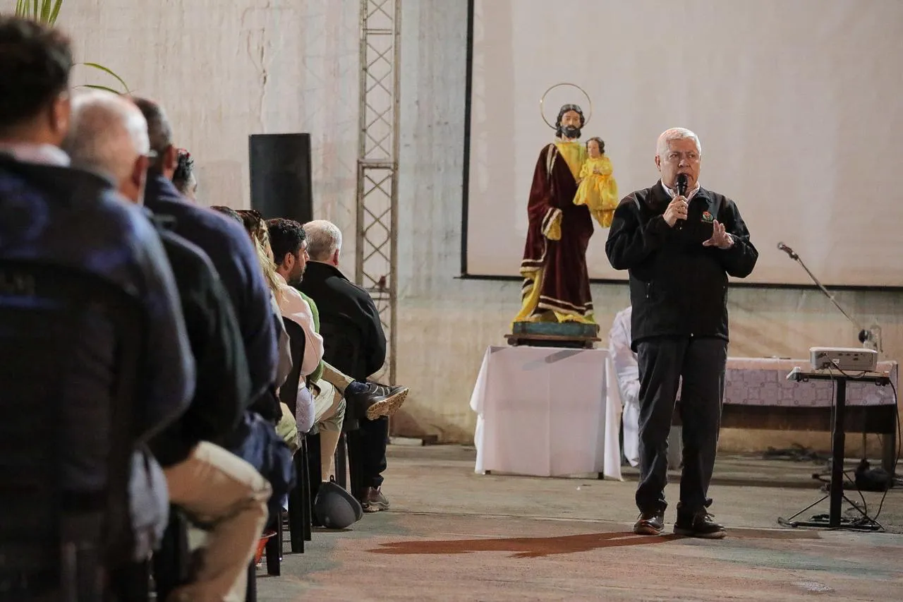 a00d9412-120c-48a4-b086-f990a763831f