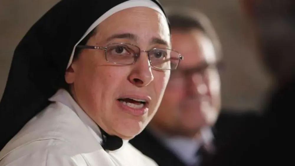 sor lucia