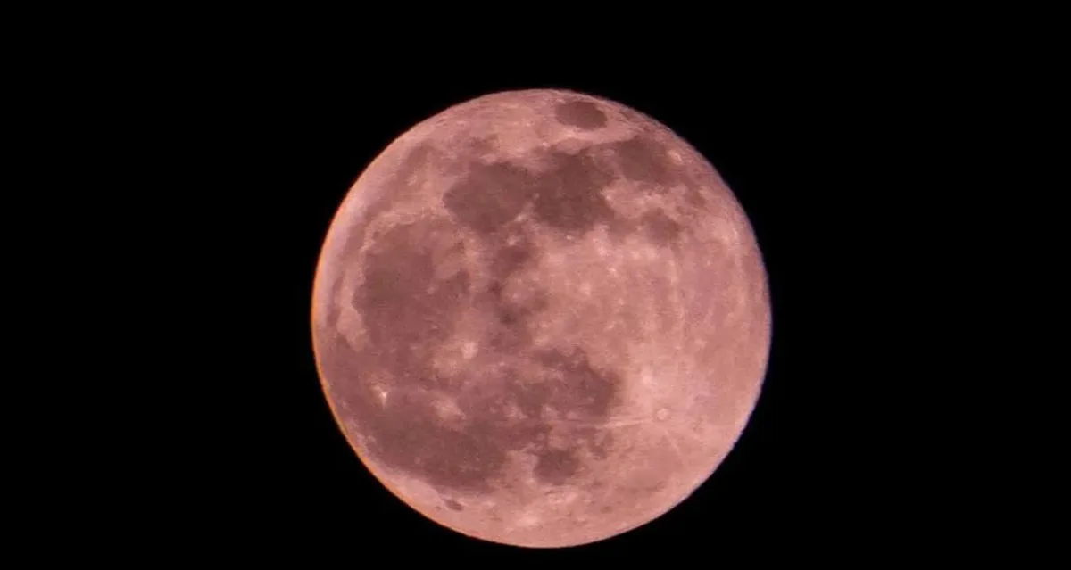 Luna de Fresa