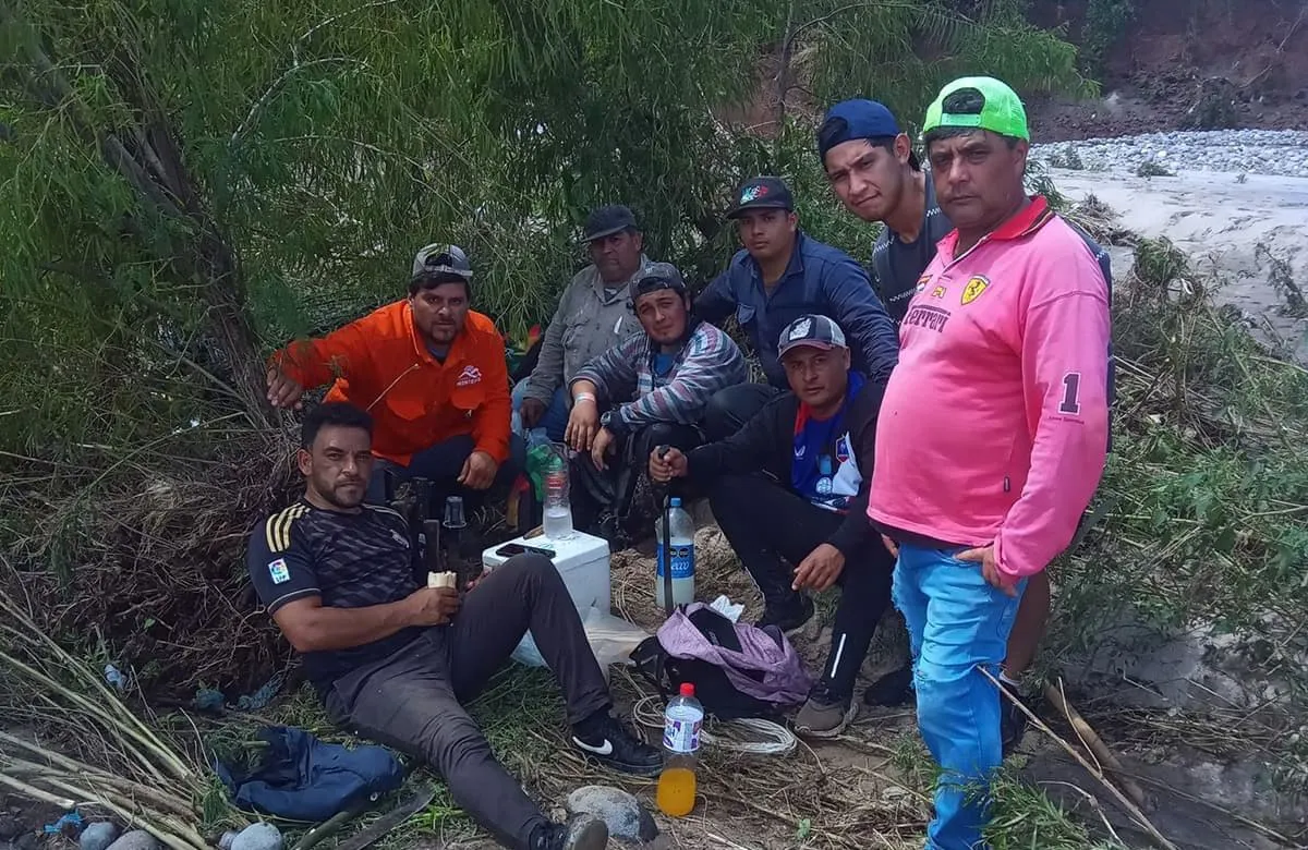 busqueda-de-exequiel-vallejo-amigos