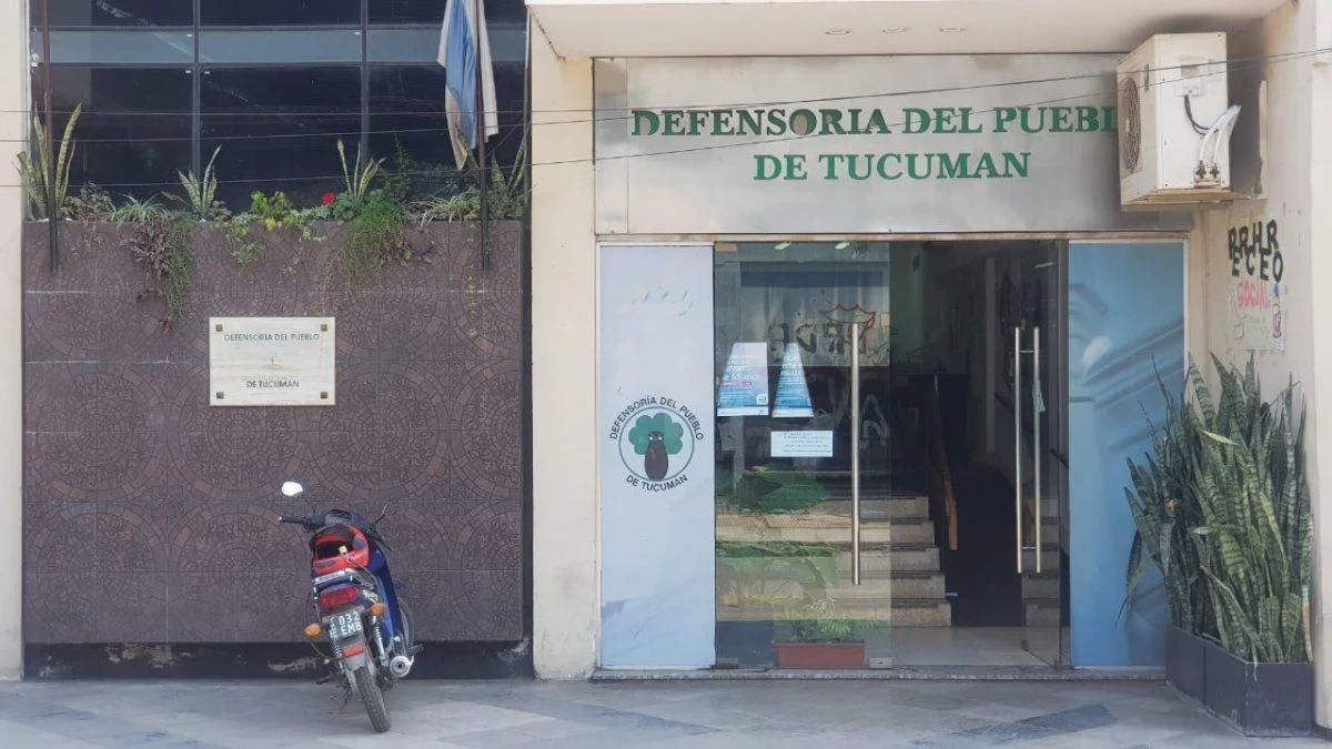defensora-del-pueblo-esta-balcarce-primera-cuadra-882081-165651