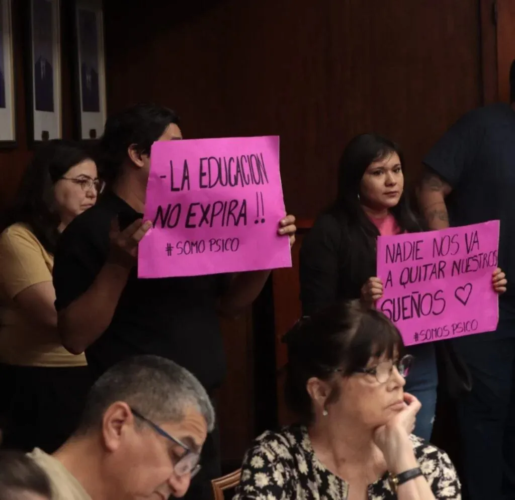 WhatsApp-Image-2025-10-14-at-22.55.17-1024x995