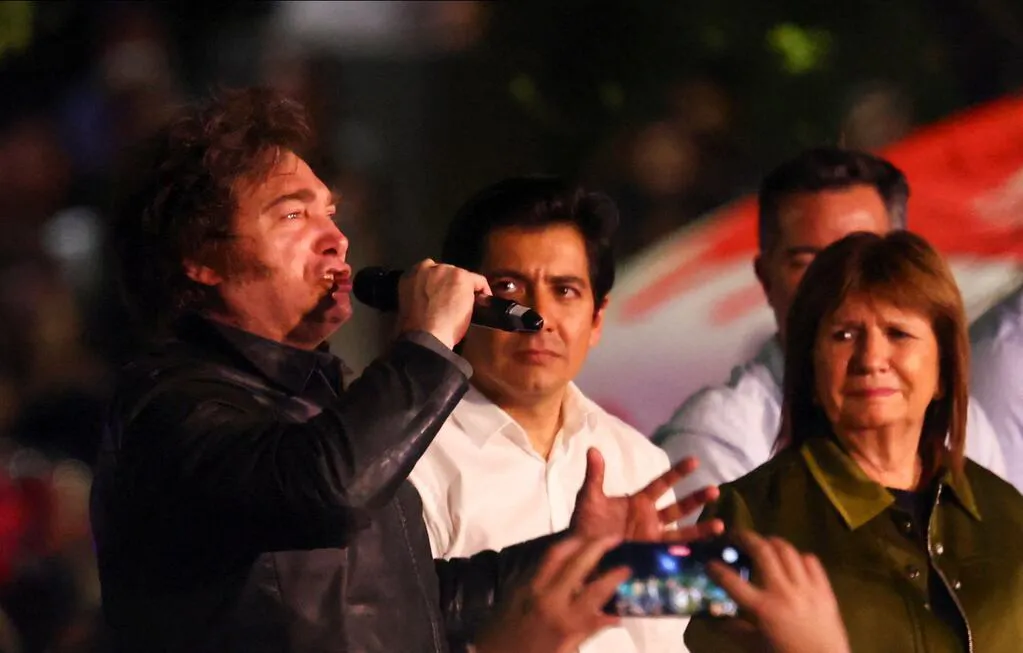 milei-hizo-hincapie-en-su-conexion-con-la-provincia-me-dieron-la-alegria-electoral-en-2023-que-me-llevo-a-la-presidencia-de-la-nacion-foto-reutersleandro-gomez-LTQMNSUPEIPPCAFXWW5USHFMXY