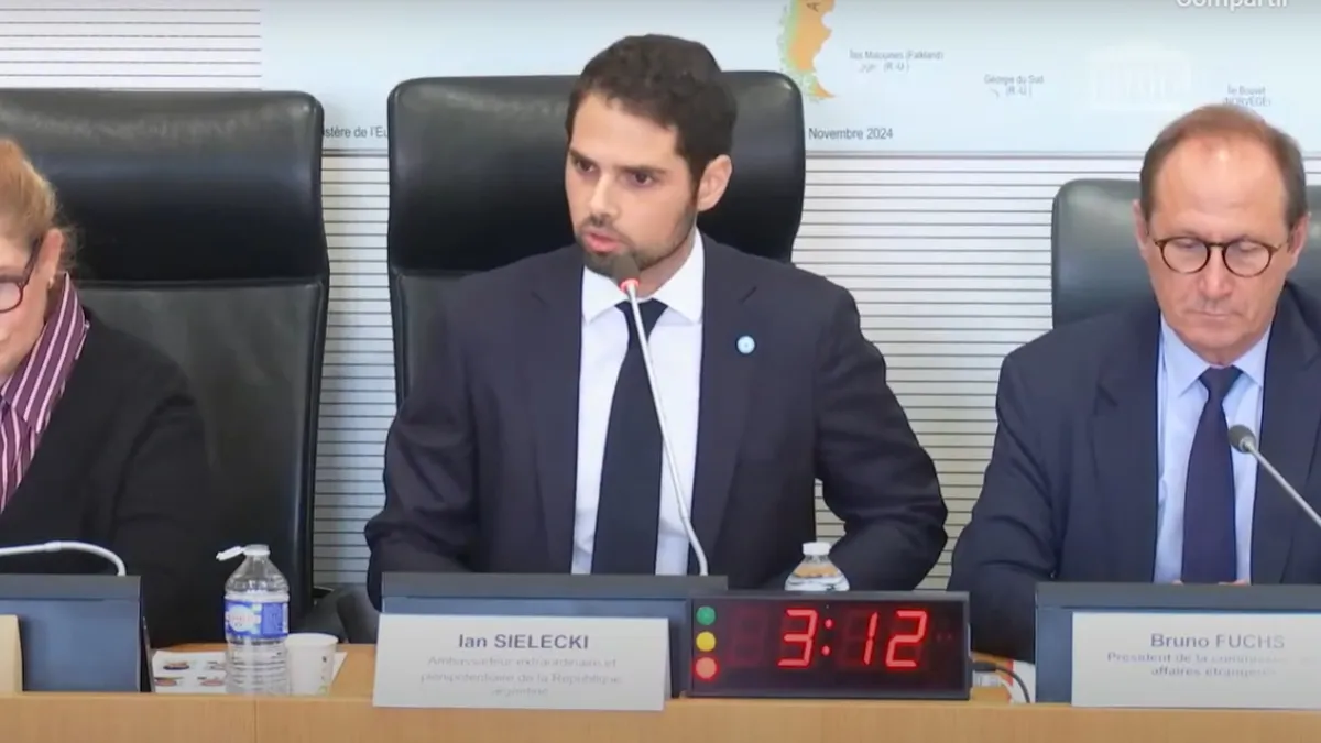 embajador 1