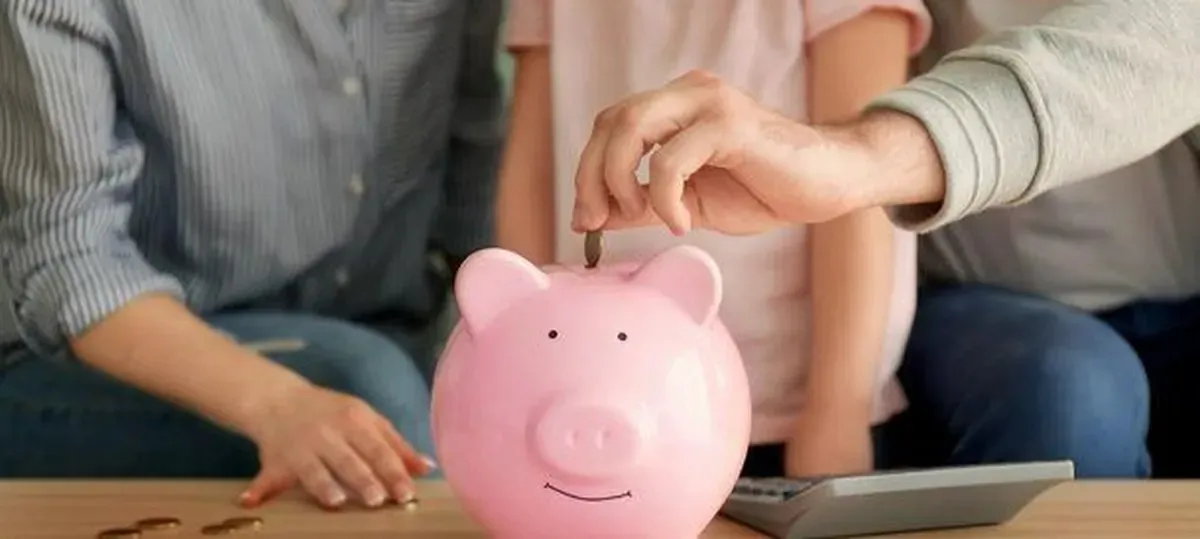 ahorro-familia-clase-mediajpg