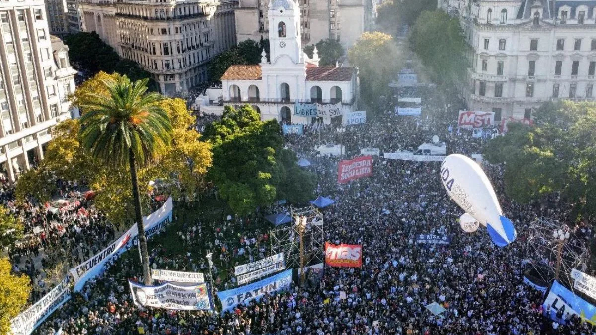 Marcha-Nacional-Universitaria