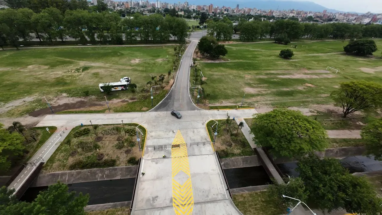 multimedia.normal.b75be2561fb13c42.bm9ybWFsLndlYnA=