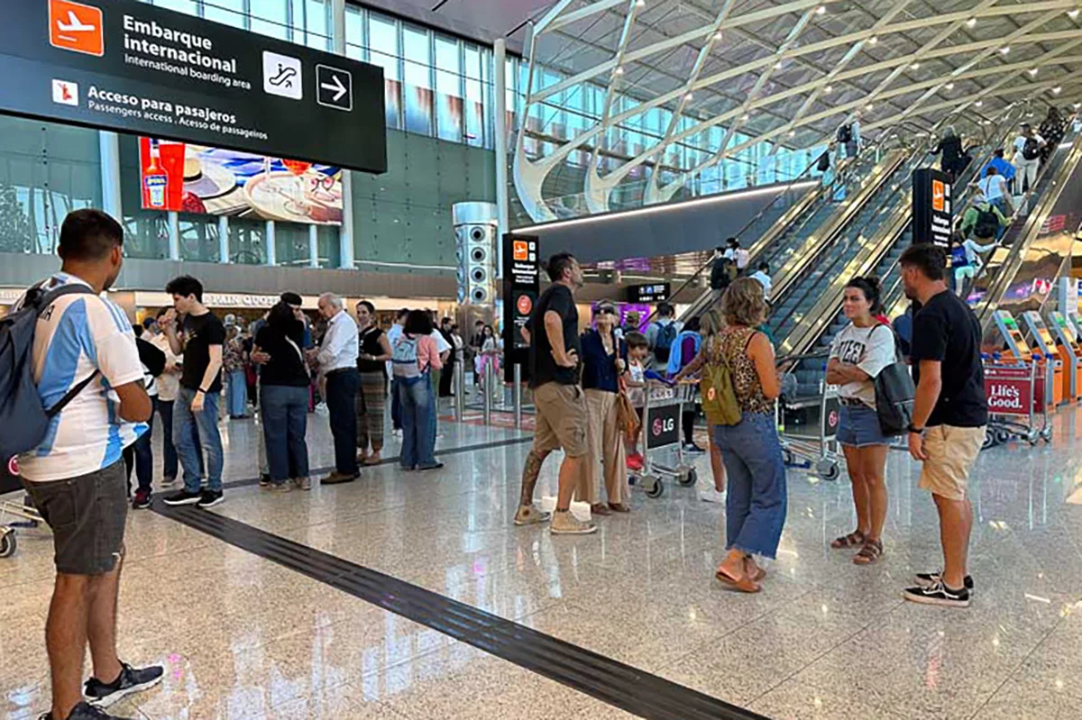 Embarque-Internacional-Aeropuerto-Ezeiza-Buenos-Aires-Argentina