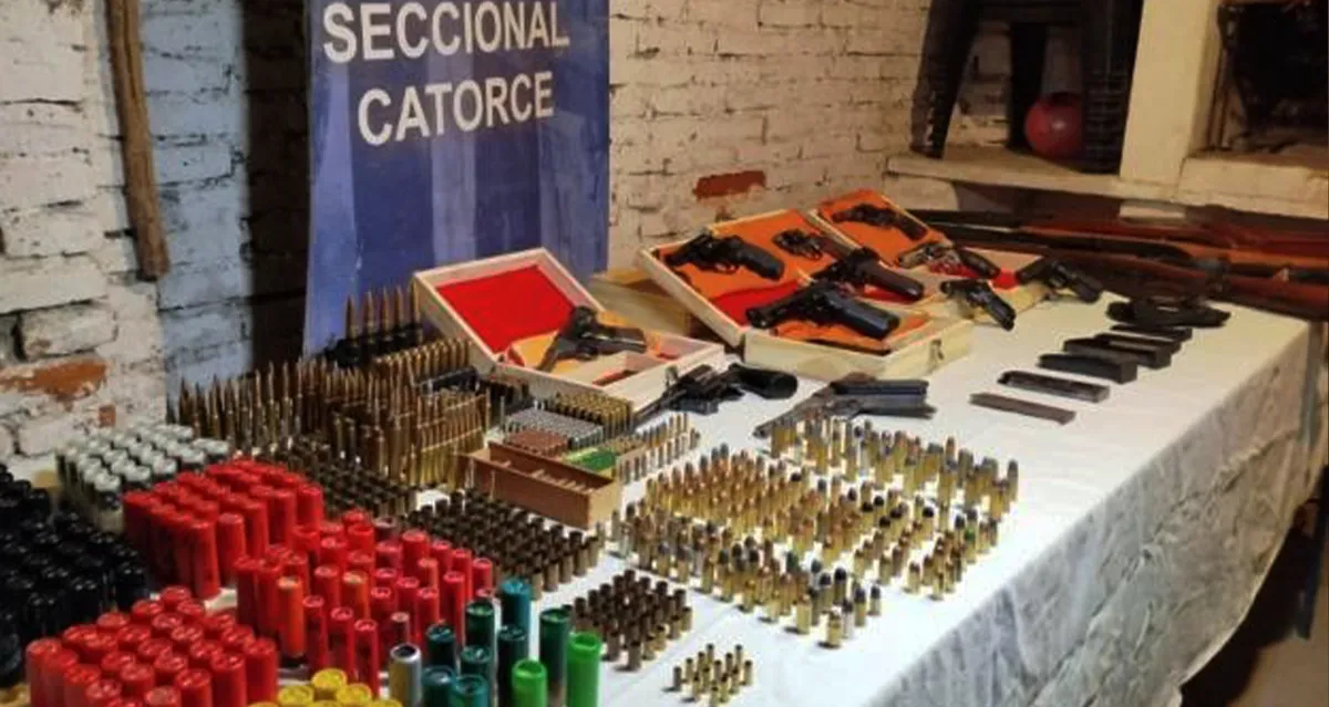 Descubren un arsenal en El Timbó