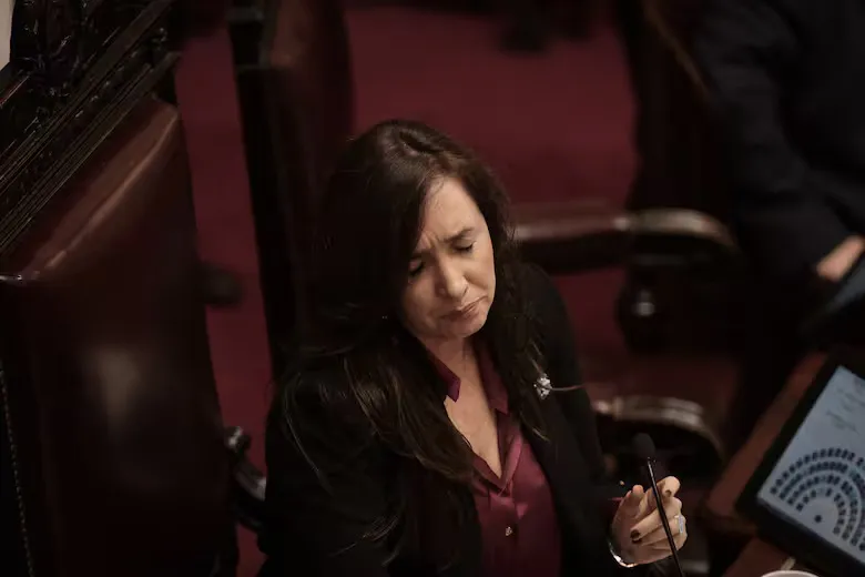 victoria-villarruel-en-otra-jornada-complicada-DIXJGAXLNNGQZC3HP33Q2VMJNI
