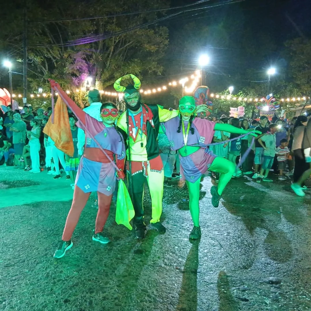 ✨ Cerramos la última noche de los 31° Corsos Internacionales Ciudad de Famaillá con una fiesta  (5)